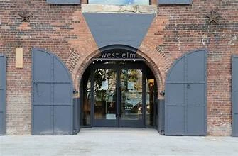 West Elm – Chelsea Market & Dumbo